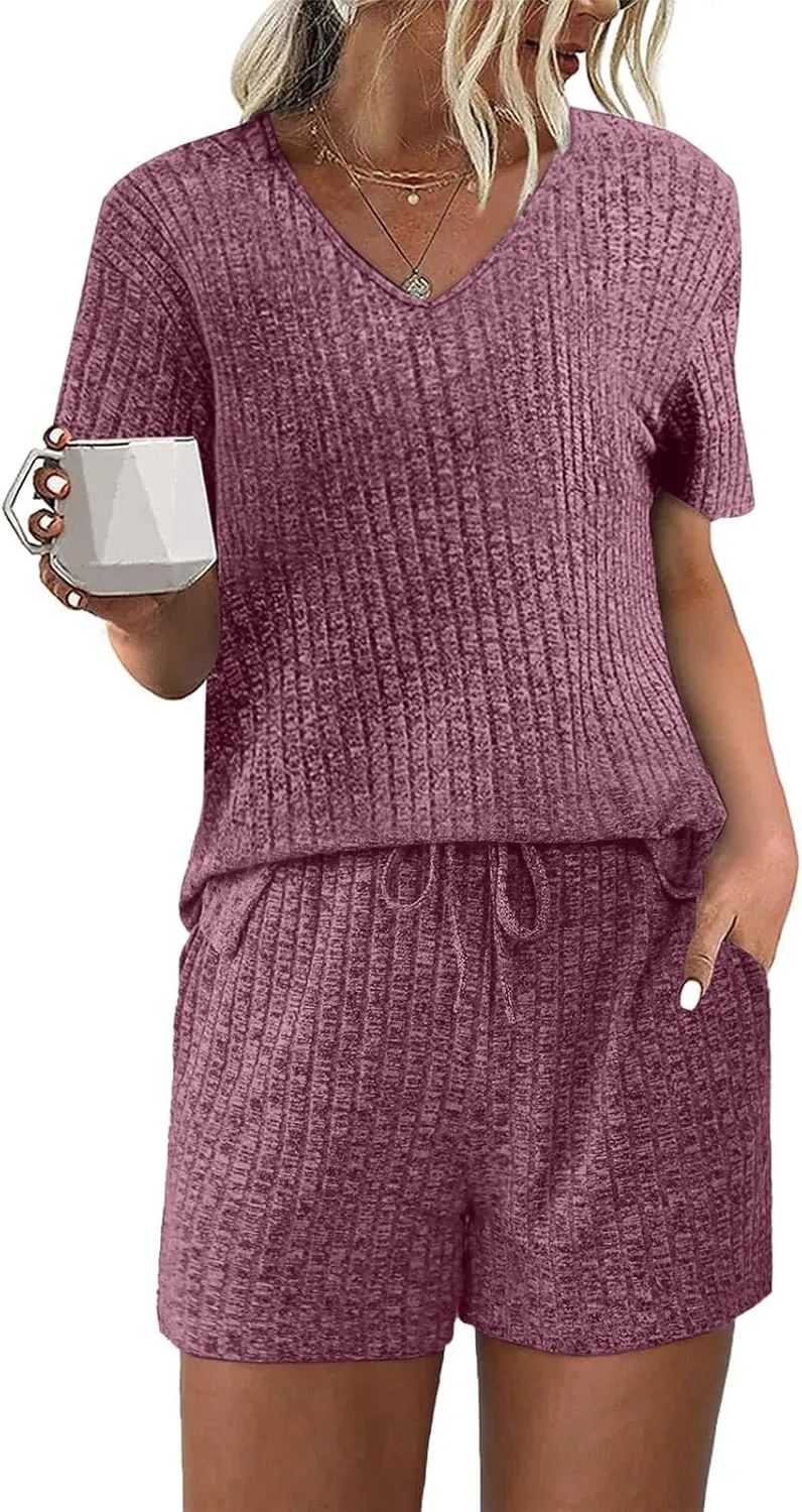 Ribbed Knit Lounge Sets for Women Summer 2 Piece Outfits Short Sleeve Top and Shorts Pajama Set Sweatsuit With Pocket