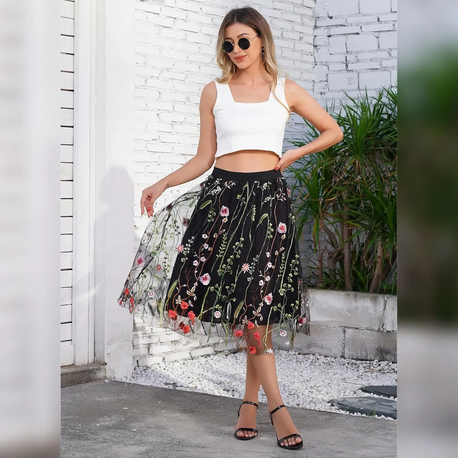 Women's Retro 50s Vintage 1950s Floral Tulle Embroidery Flared A-Line Pleated Midi Skirts