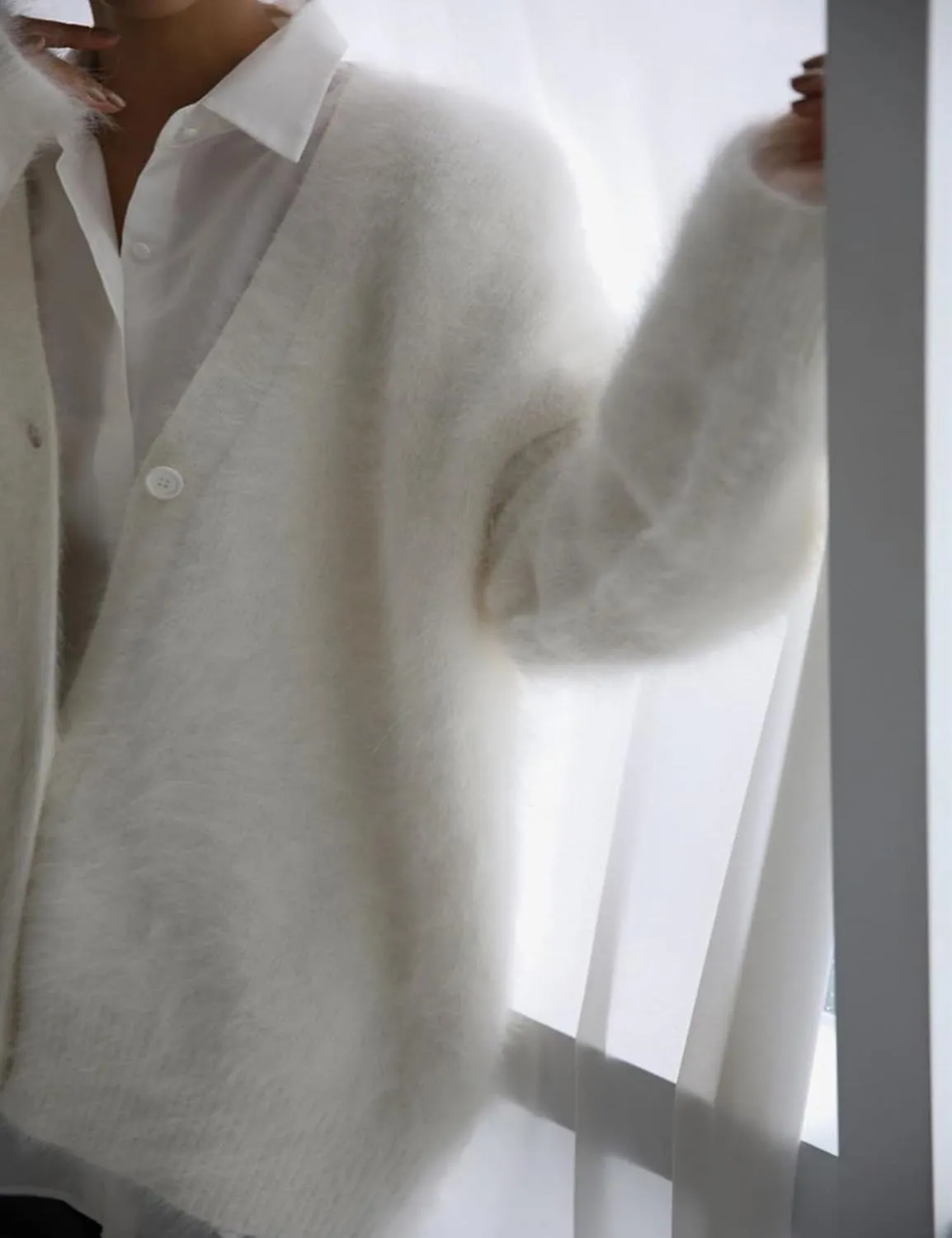 Yimoon Womens Fuzzy Cardigan Sweater V Neck Long Sleeve Button Down Slouchy Furry Knit Sweaters 2024